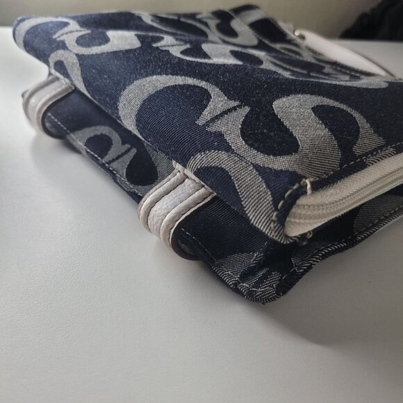 Sophia Caperelli Large Crossbody Shoulder Bag Blue White Pockets Magnet Purse - Picture 7 of 14